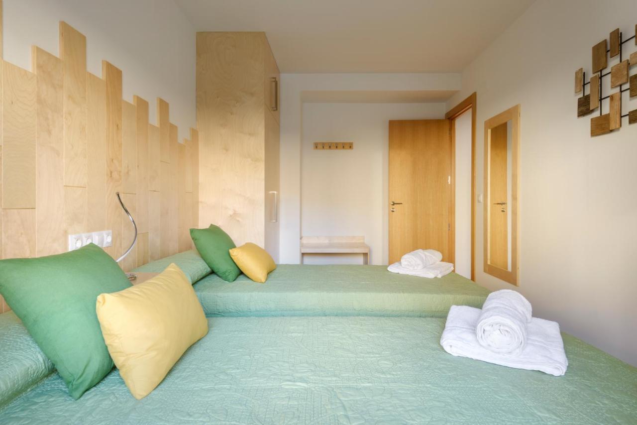 Ferienwohnung Otal Urban De "Casa Otal" Jaca Exterior foto